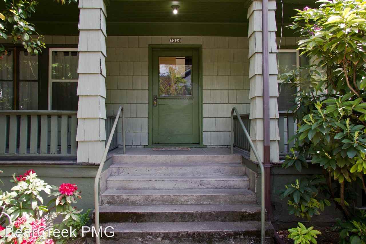 3324-3338 S Kelly Ave - Photo 2 of 9