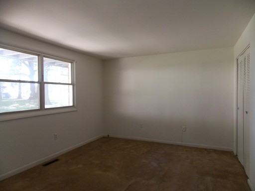 2628 E Northern Pkwy - Photo 3 of 4