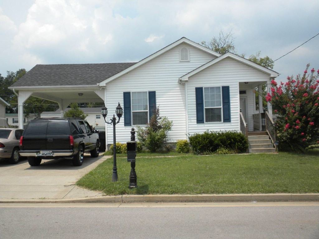 325 South Shore Drive - Photo 3 of 12