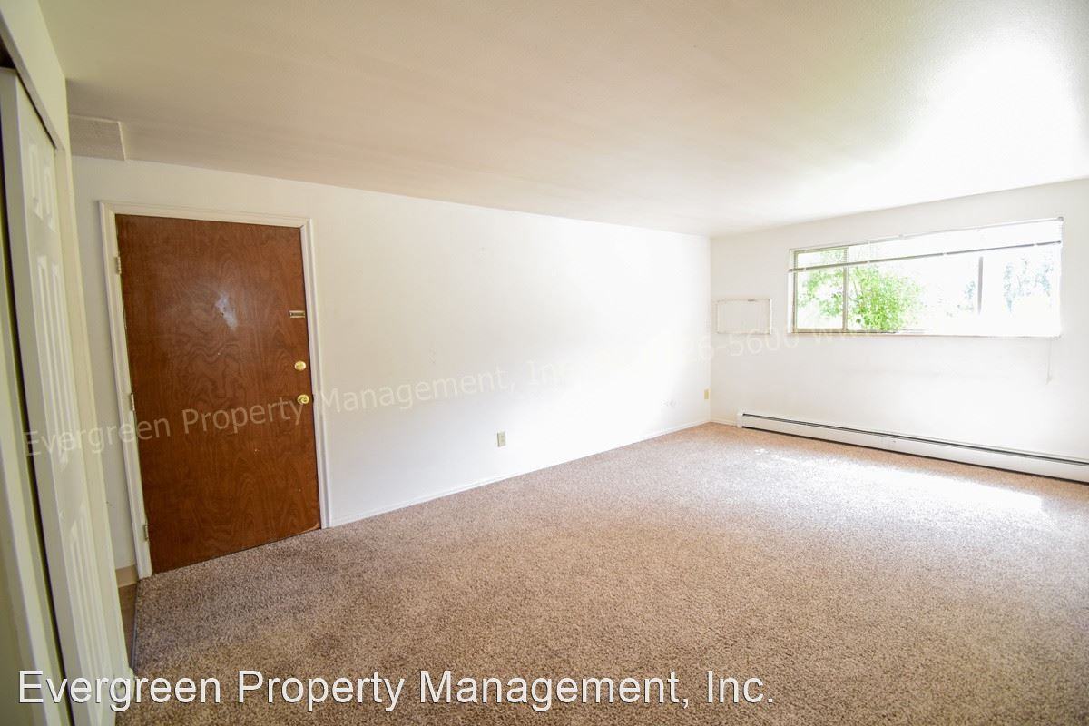 1724 Larch St - Photo 2 of 13