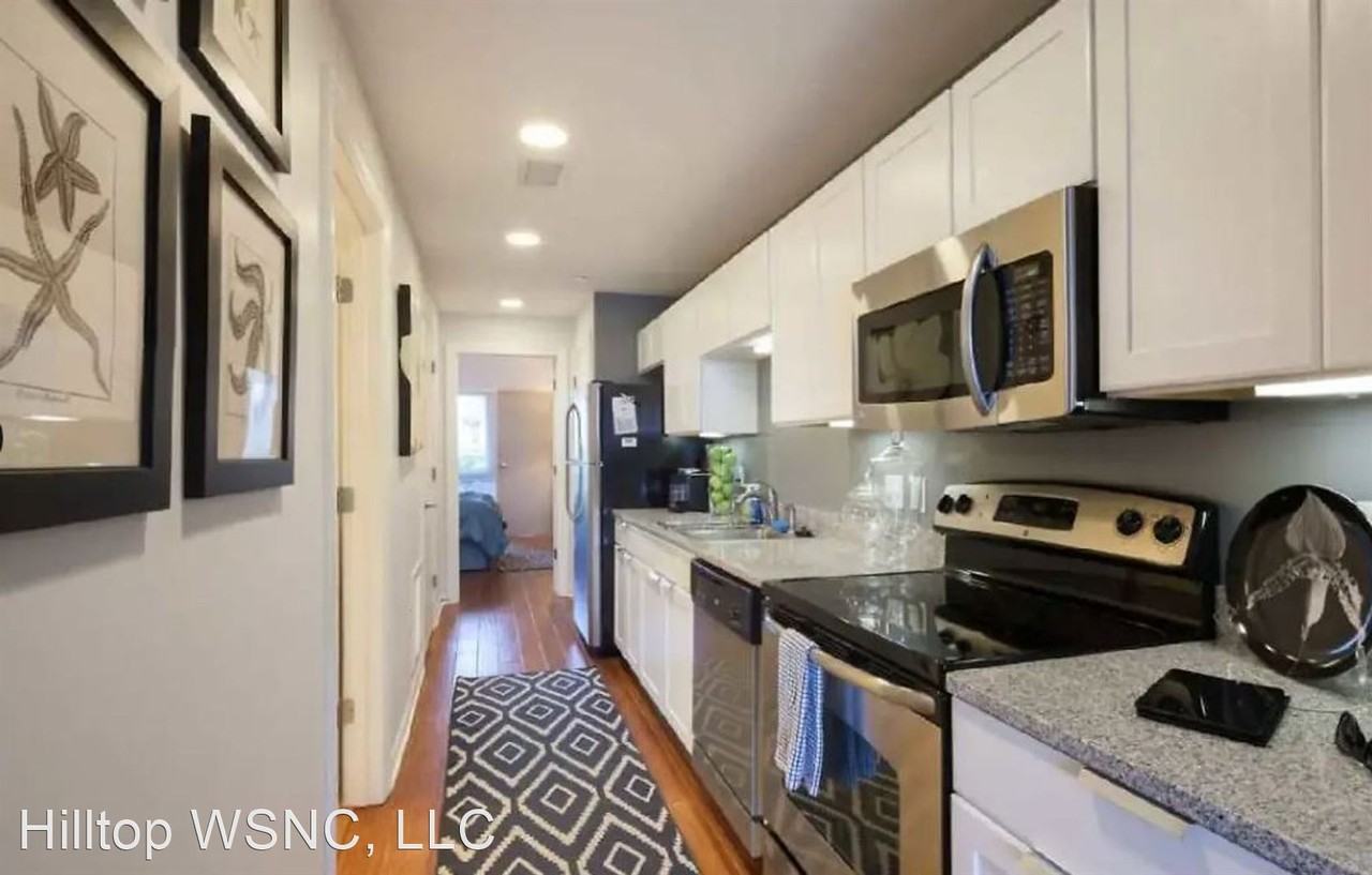 241 S Cherry St - Photo 3 of 13