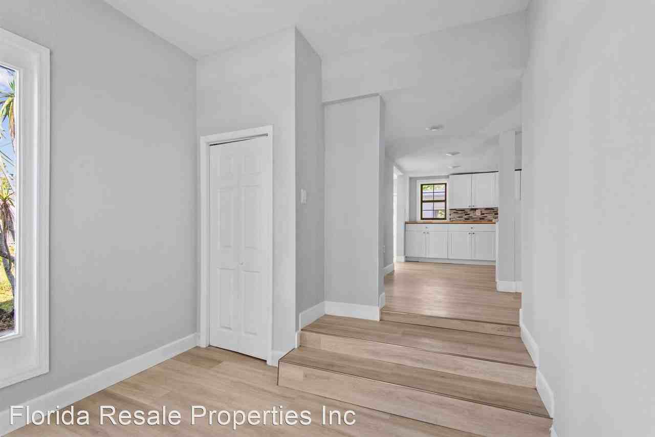 18320 Ace Rd - Photo 3 of 49