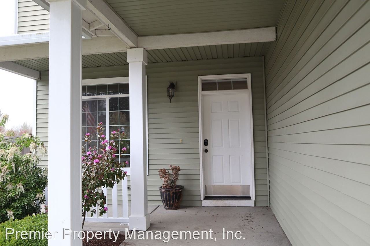 106 E 15th Pl - Photo 2 of 28