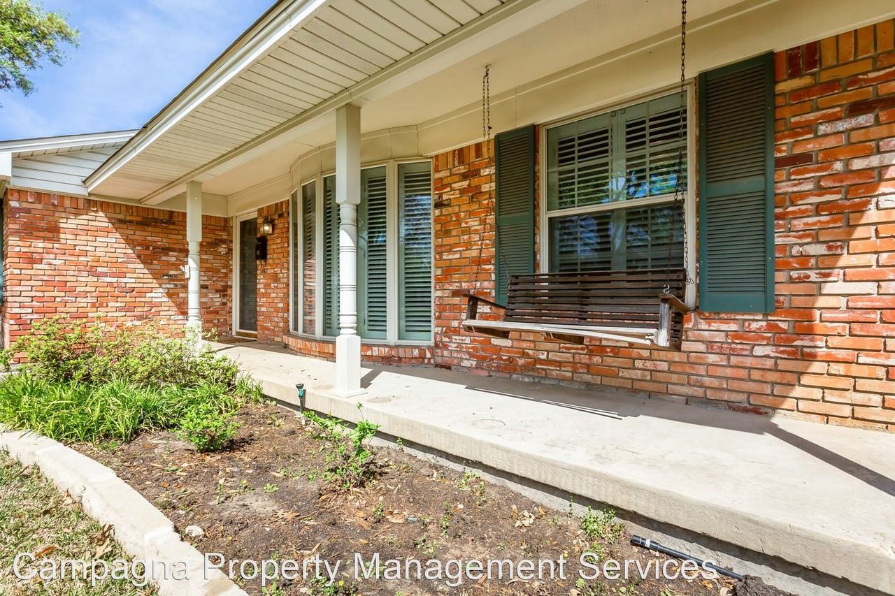 10140 Coveridge Dr - Photo 2 of 35