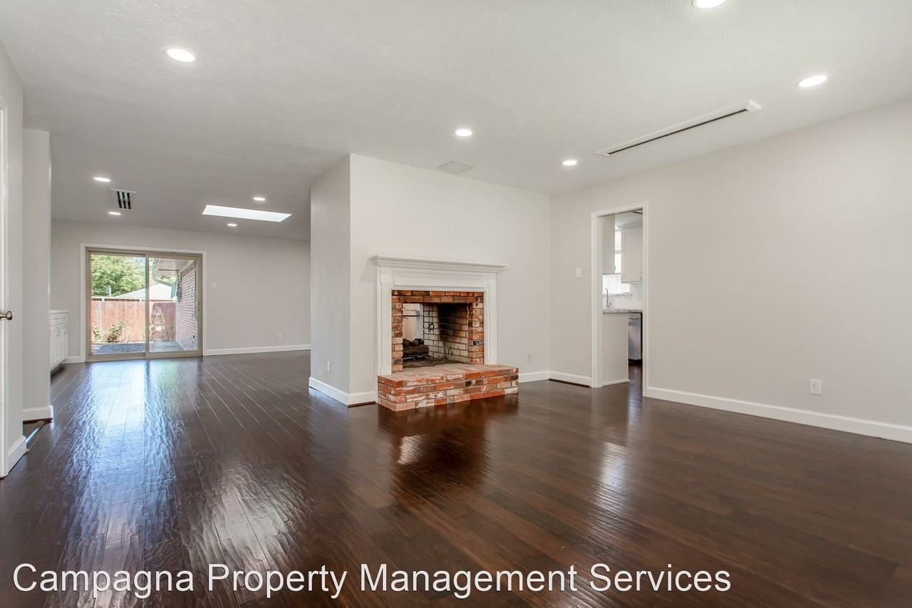 10140 Coveridge Dr - Photo 3 of 35