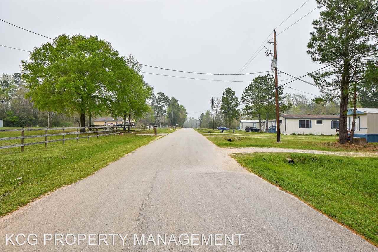 12850 Roy Harris Loop - Photo 3 of 35
