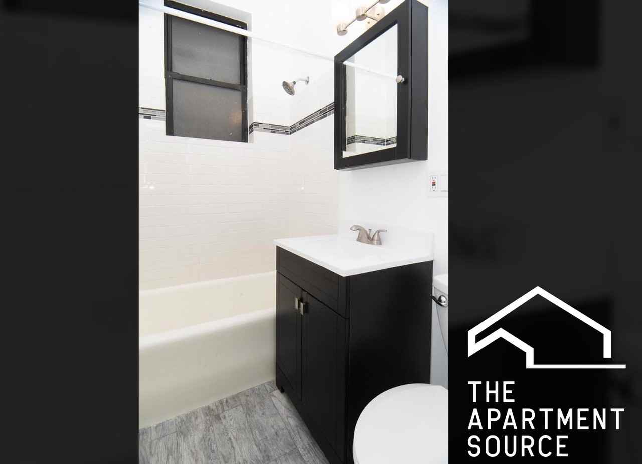 3345 N Marshfield Ave #209 - Photo 4 of 11