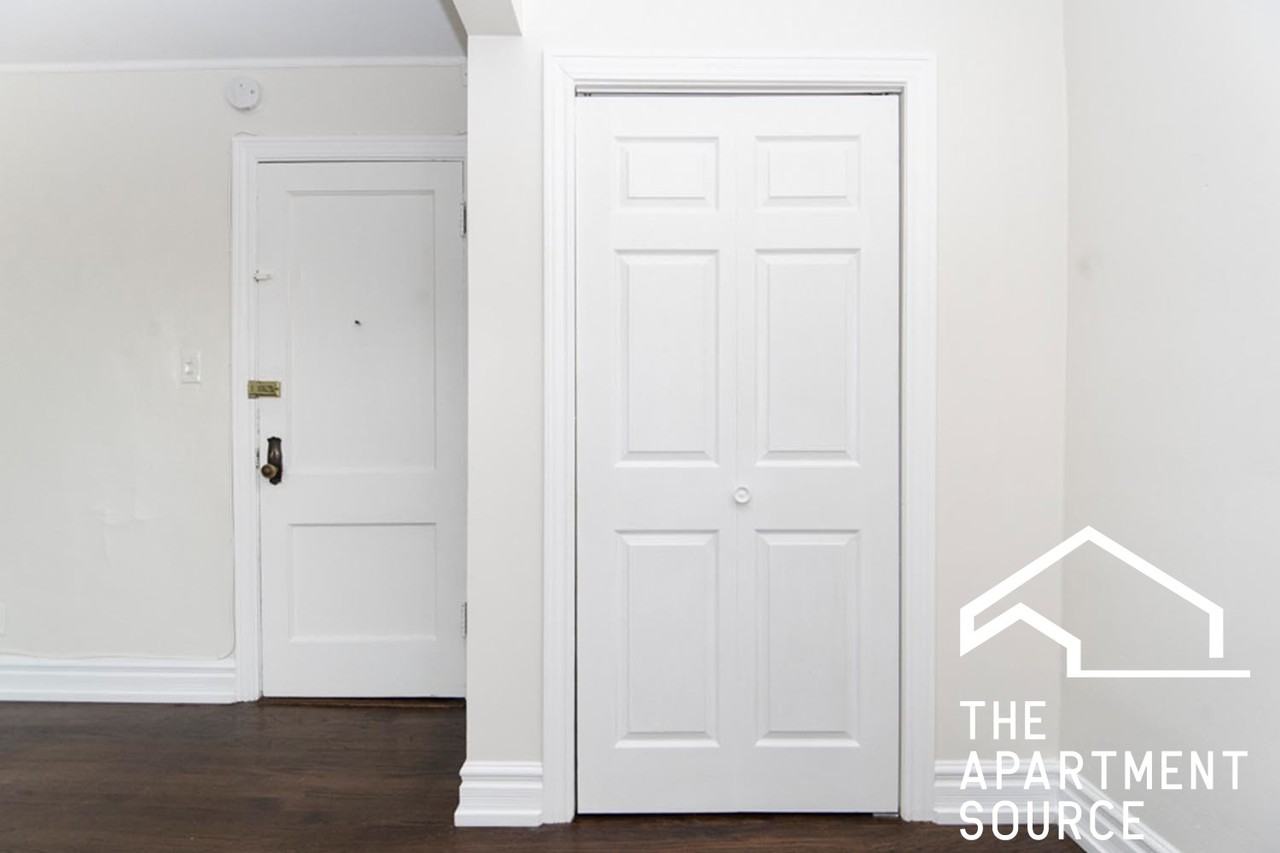 3345 N Marshfield Ave #209 - Photo 5 of 11