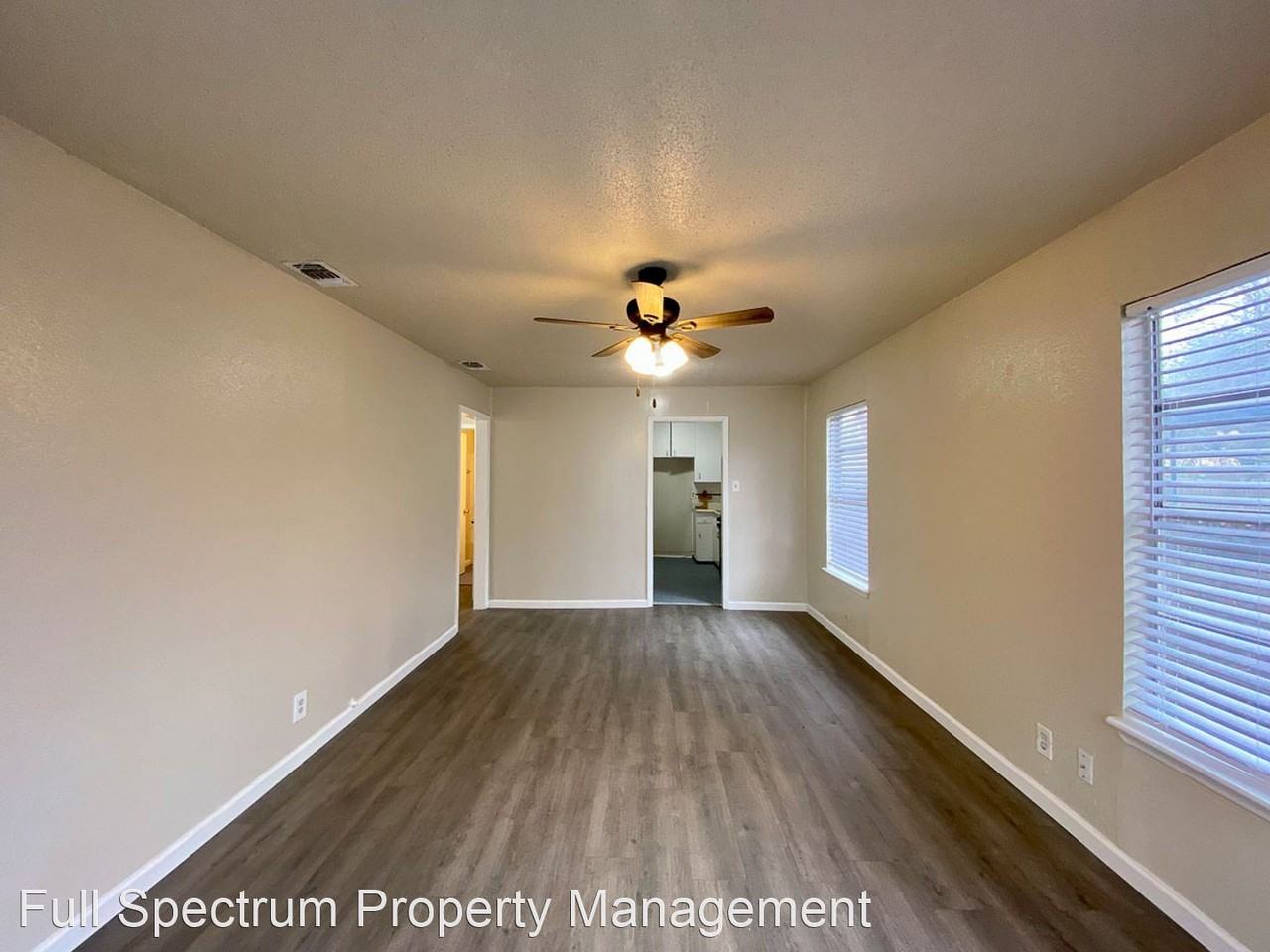 1401 N Sabinas St - Photo 3 of 27