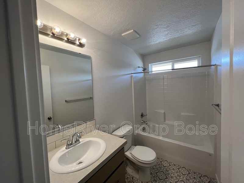 3794 E Berwick Dr - Photo 7 of 14