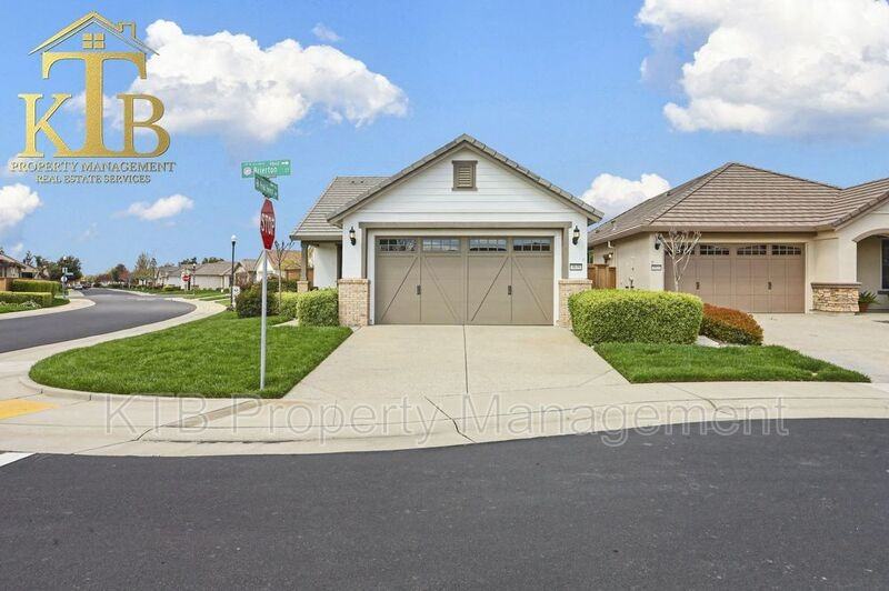 9848 Brierton Ct - Photo 2 of 39