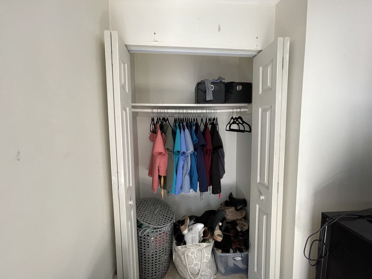 24 Highland Ave #12 - Photo 7 of 19