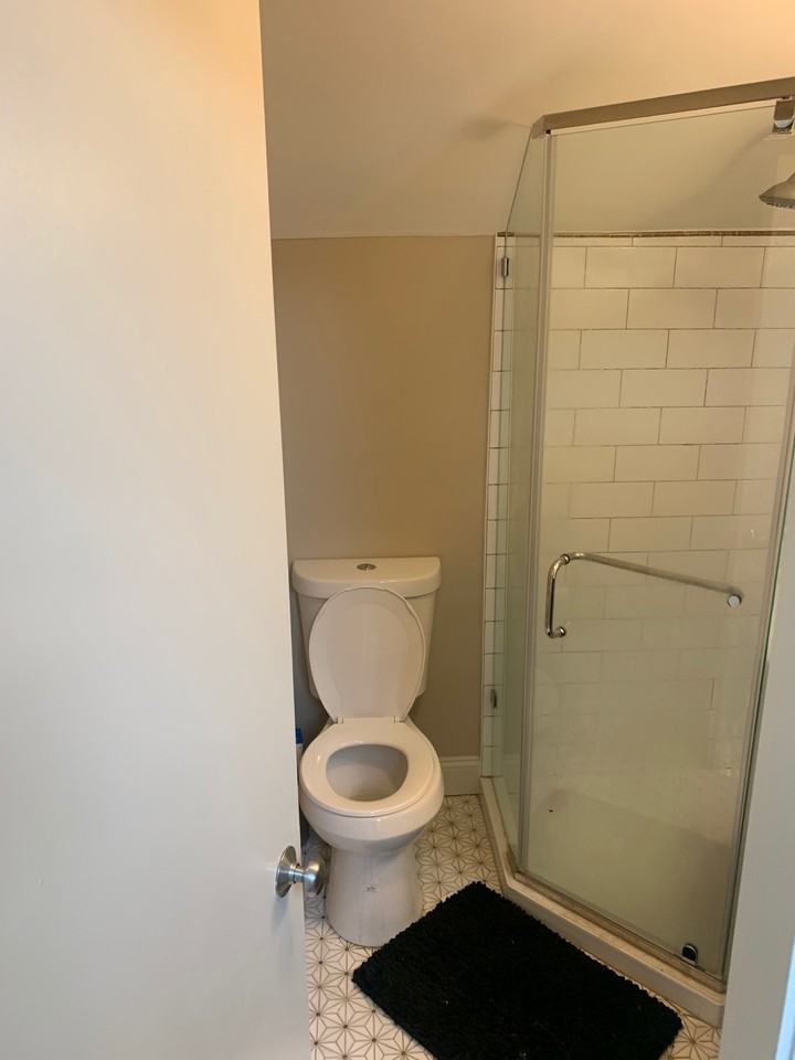 500 E 4th St #2 - Photo 2 of 8