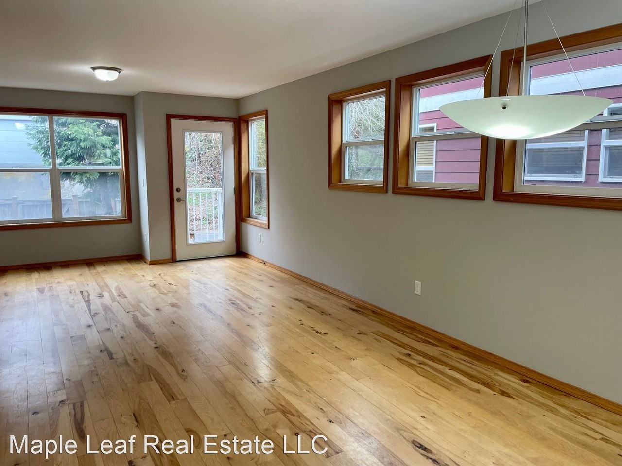 4826 Delridge Way Sw ##B - Photo 3 of 25