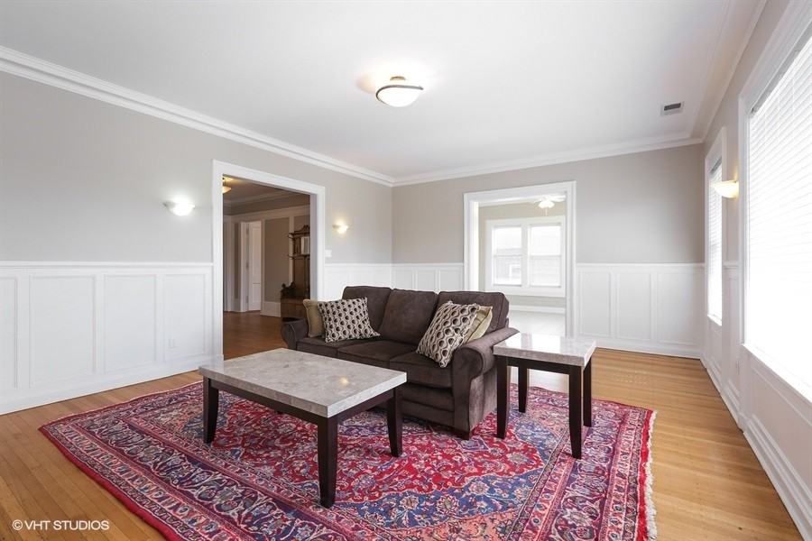 South South Ellis Avenue #3S - Photo 2 of 9