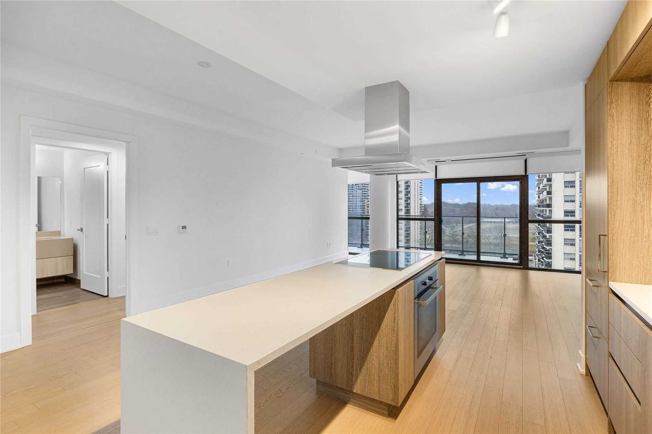 6 Jackes Avenue - Photo 3 of 24