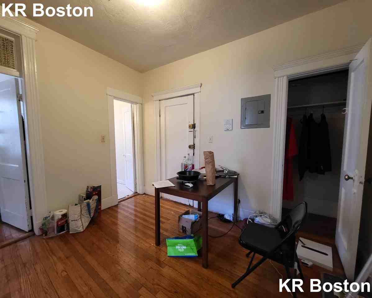 Gordon St. & Commonwealth Ave #8 - Photo 6 of 15