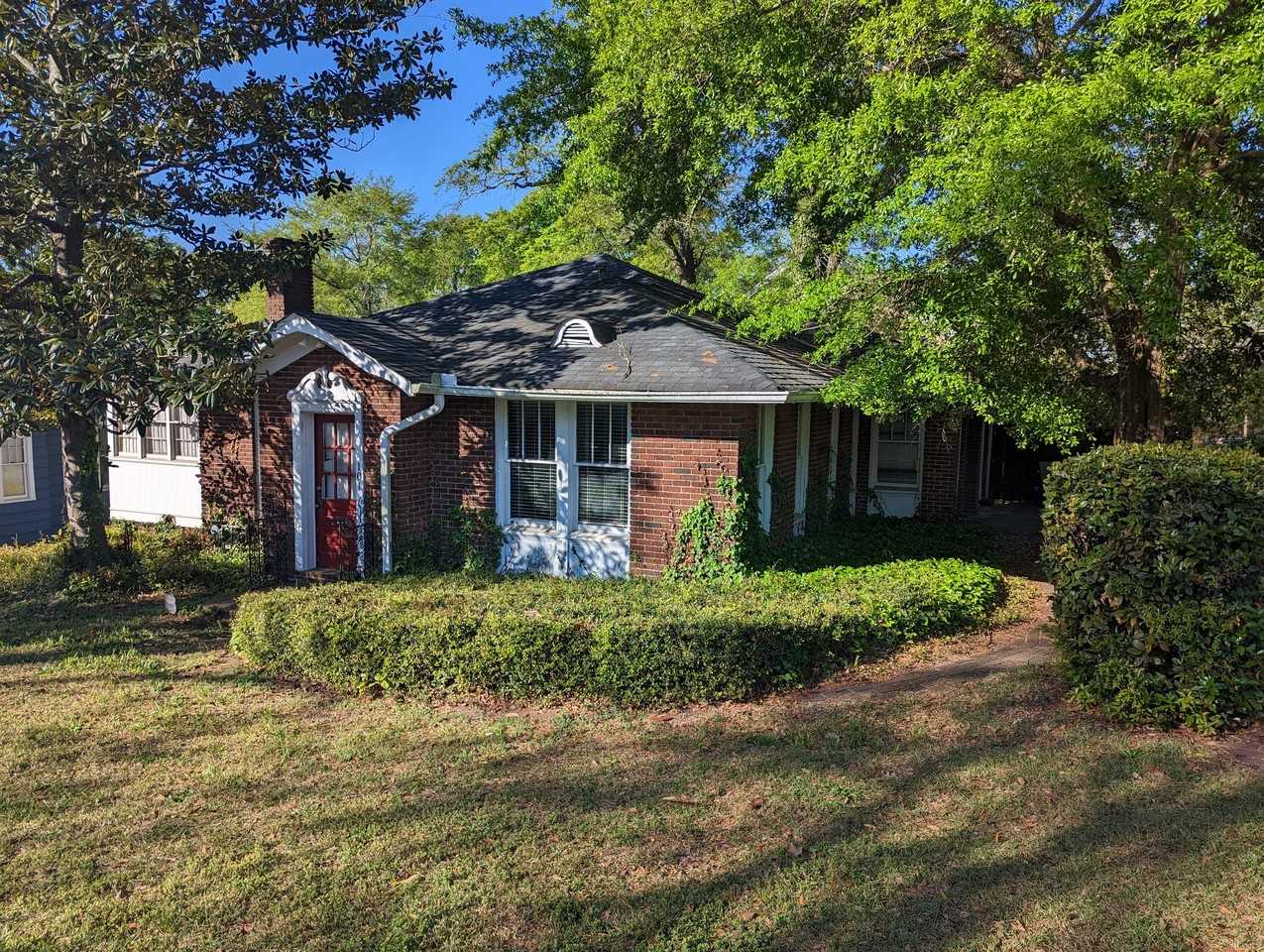 101 South Pickens Street #1 - Photo 2 of 6