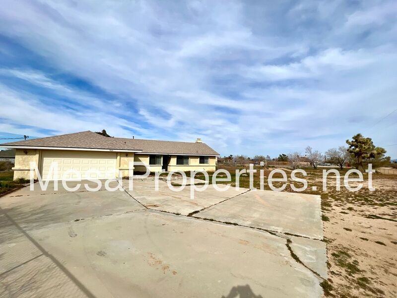 9636 Marco Rd - Photo 2 of 24