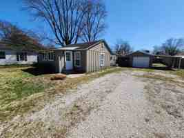 featured image of 2935 Harrison Ave