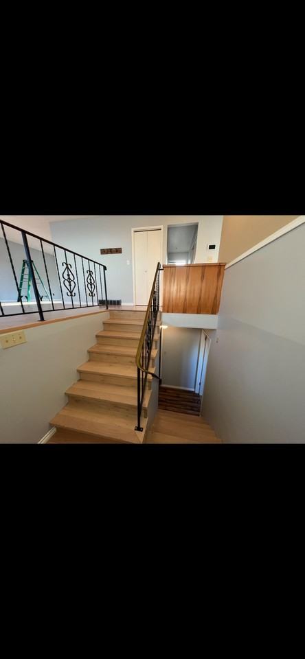 2589 Magnolia Crescent - Photo 2 of 14
