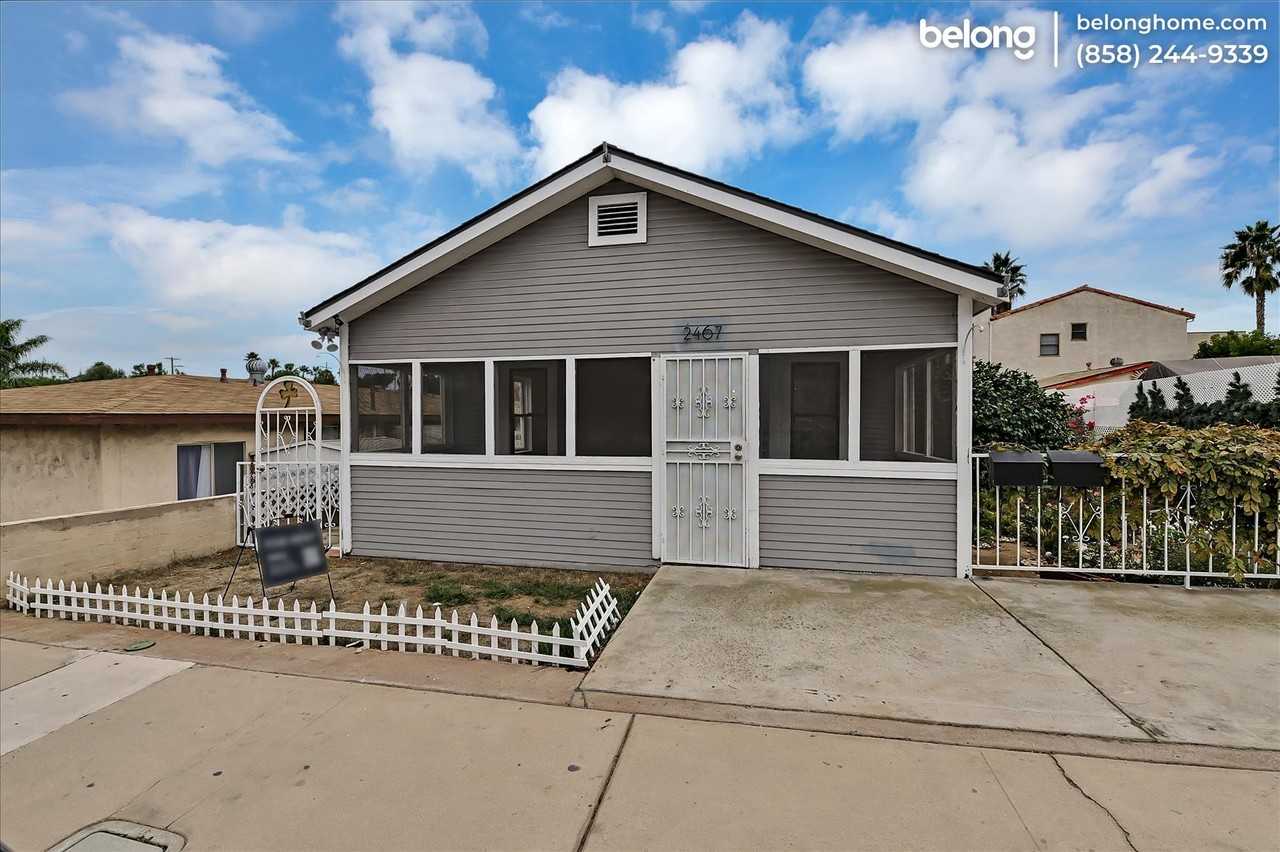 2467 Congress St - Photo 2 of 22