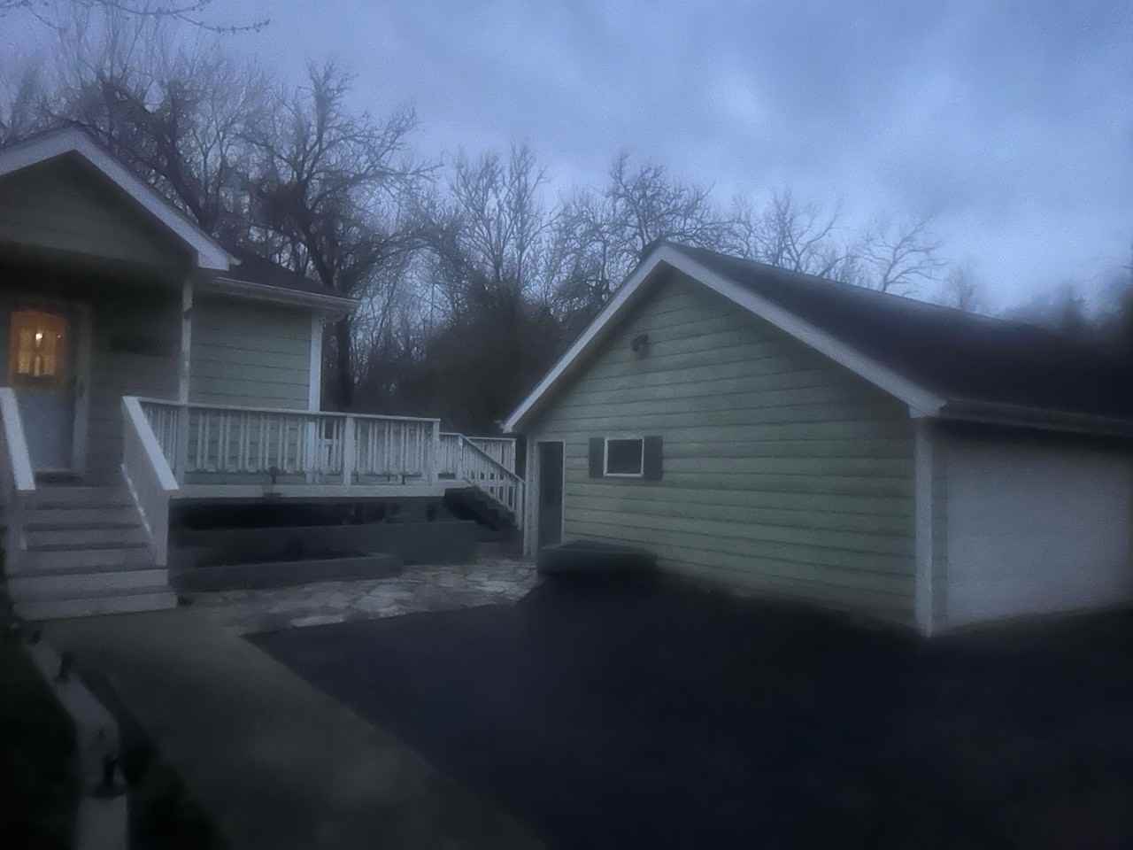 2S420 Madison St - Photo 3 of 18