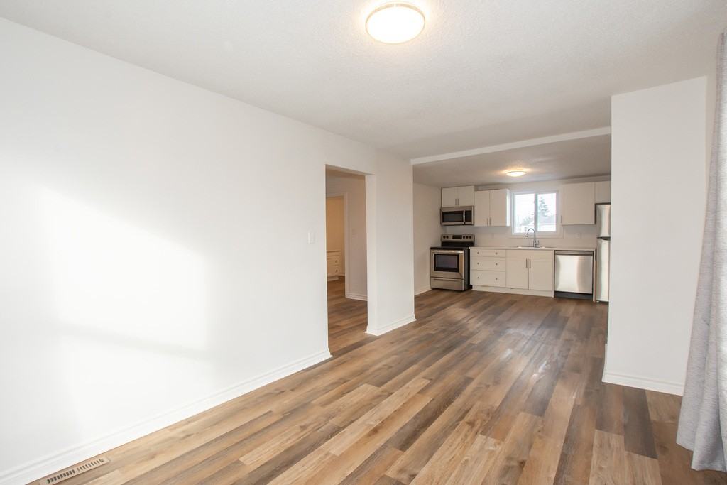 220 Lincoln Street - Photo 3 of 13