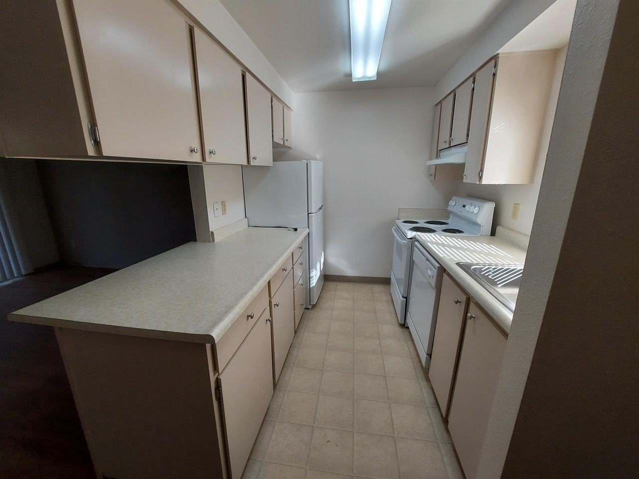 3317 Ratcliff Ln Se #3317 - Photo 3 of 10