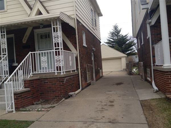 5650 Hartwell St - Photo 2 of 29