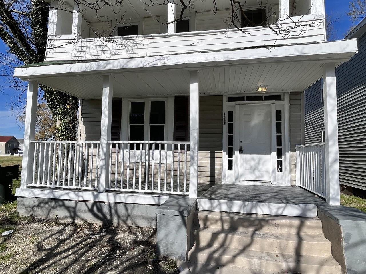 1435 Bolton St #1 - Photo 2 of 35