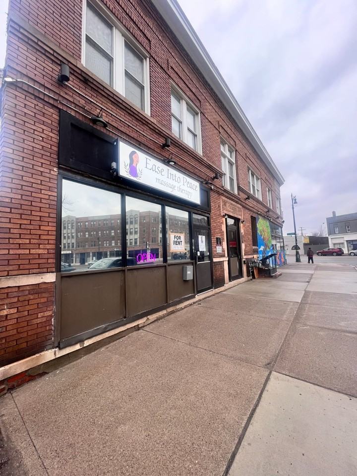 4121 Cicotte St #1 - Photo 2 of 17
