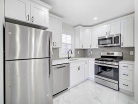 159 Roosevelt Avenue - Photo 1 of 1