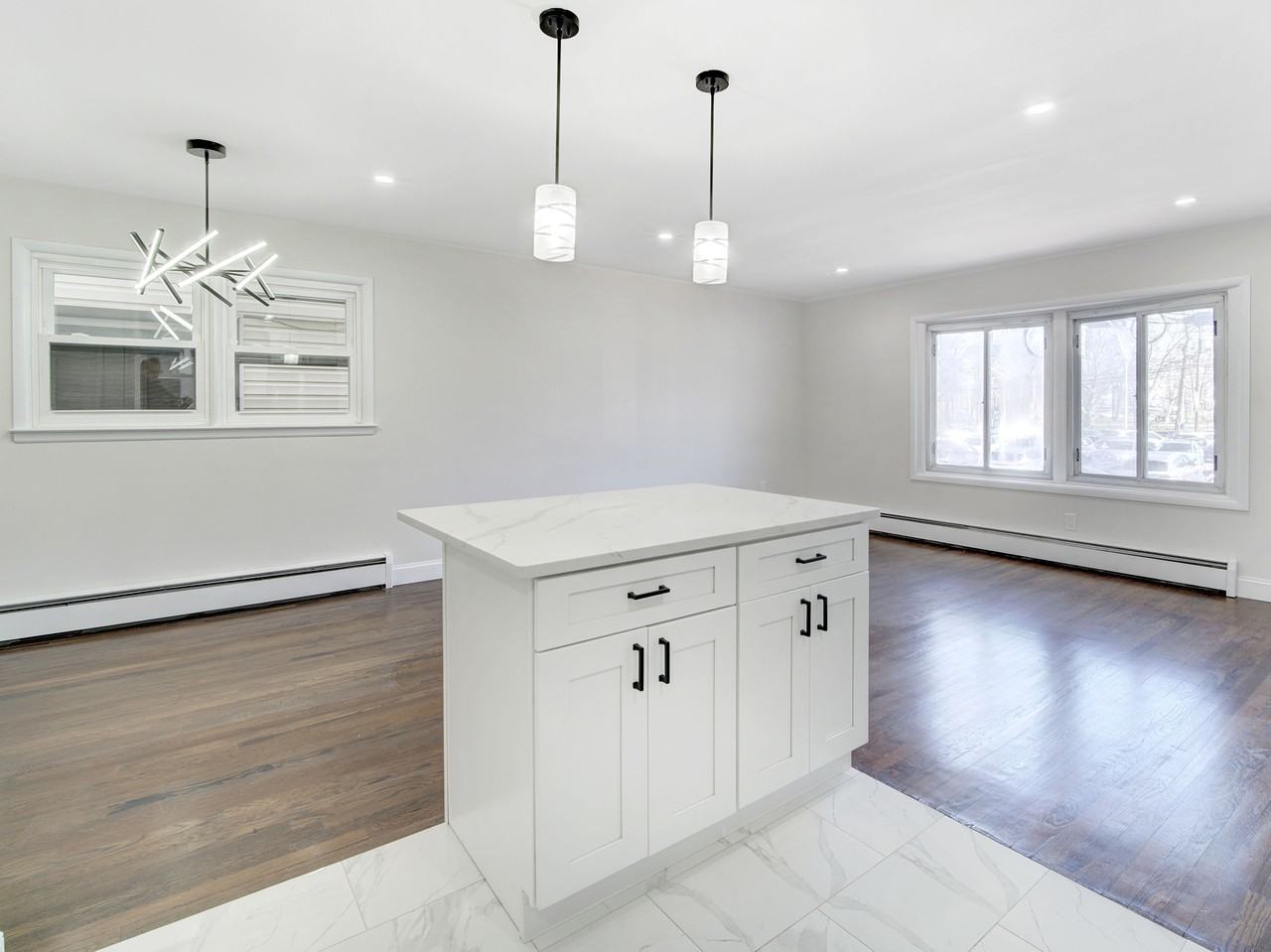 159 Roosevelt Avenue #1st floor - Photo 6 of 19