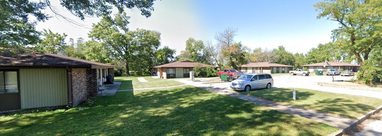 209 Estelle St #C1 - Photo 2 of 11