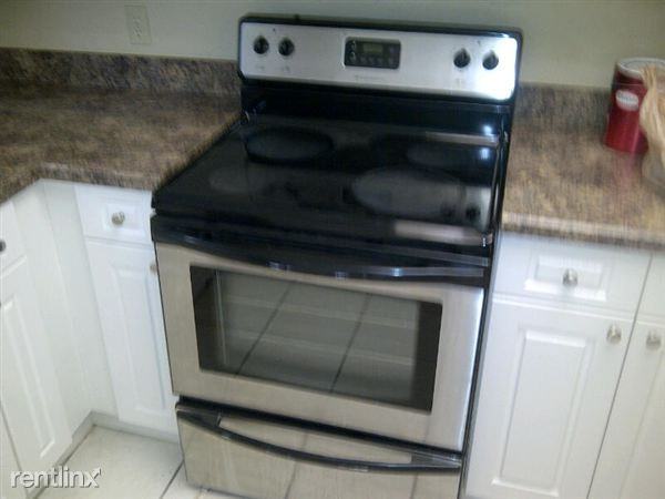 Hawthorne Village - Photo 2 of 10