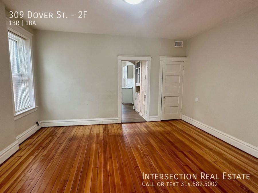 309 Dover St #2F - Photo 3 of 12