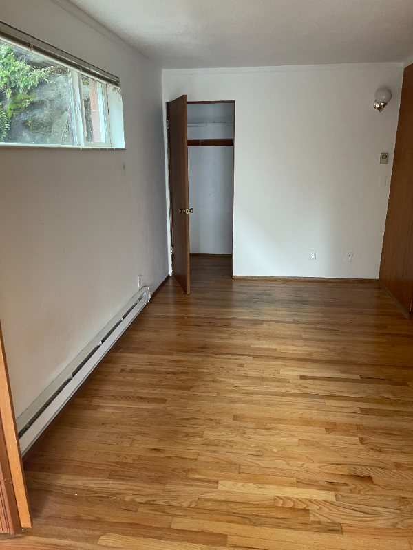 6513 4th Ave Ne #1 - Photo 2 of 6