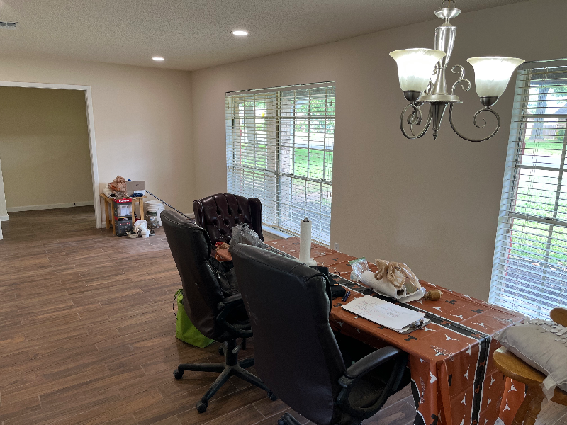 408 Sheffield Dr - Photo 5 of 24