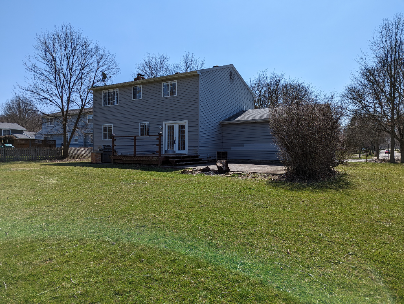 10106 Ridgewood Dr - Photo 2 of 26