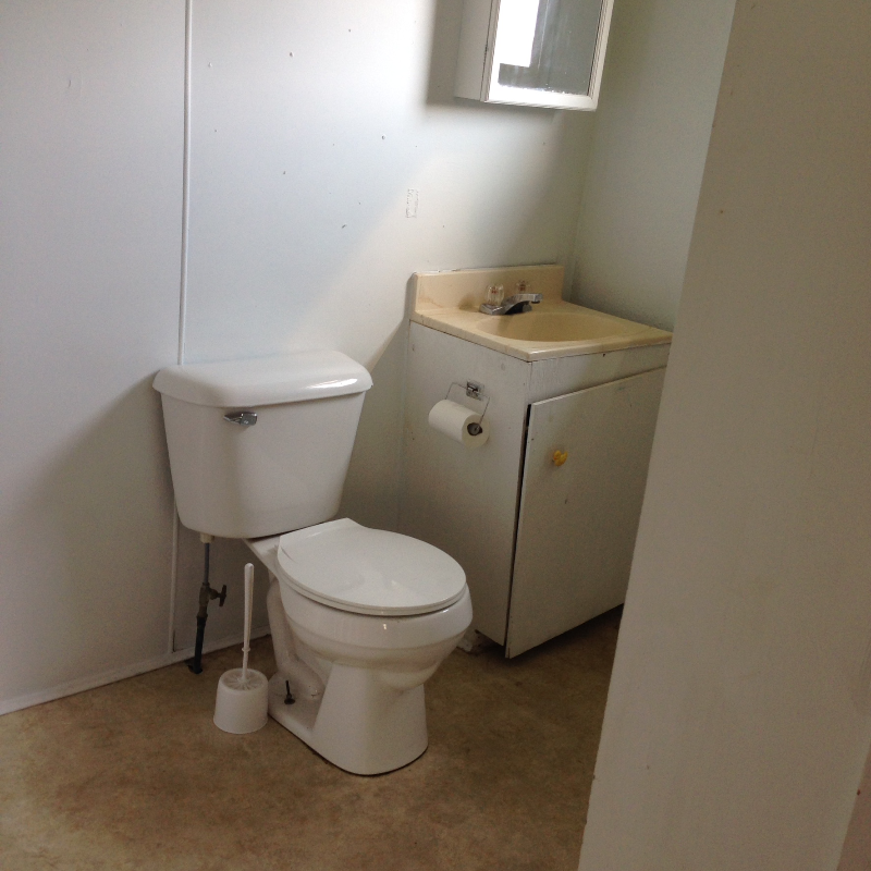 542 N 8th St - Photo 3 of 8