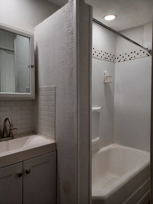 177B S Main St #3 - Photo 2 of 9