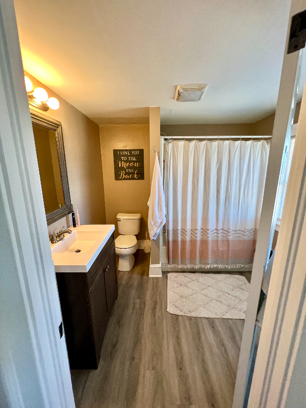 38 Autumn St - Photo 2 of 15