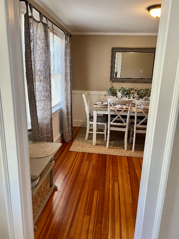 38 Autumn St - Photo 3 of 15