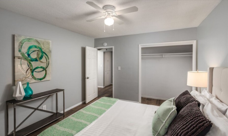 4479 Menlo Ave - Photo 2 of 13