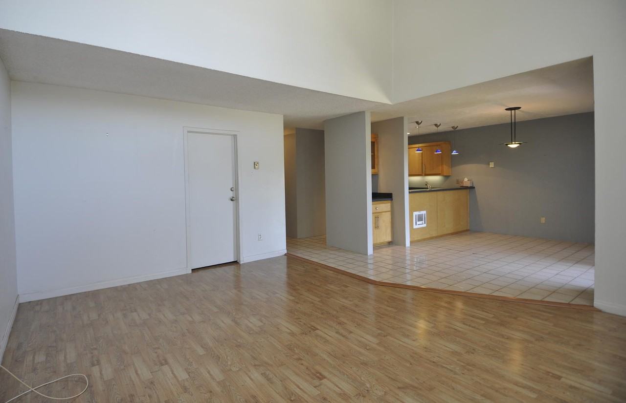 4022 Layang Layang Cir #1 - Photo 5 of 50