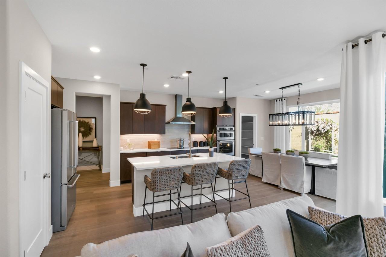 285 Bear Creek Dr #1 - Photo 4 of 41