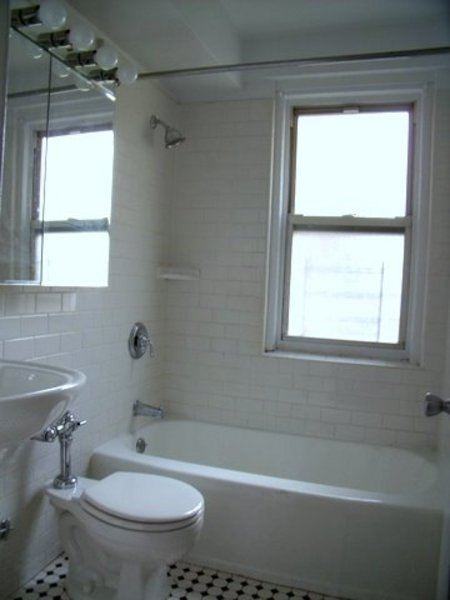 W 139th St and Lenox Ave - Harlem - Photo 3 of 5