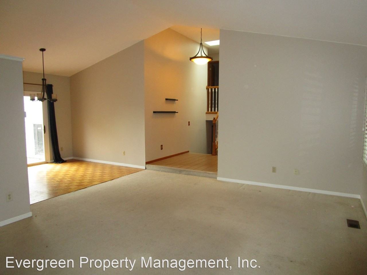 3330 Sam Houston Cir - Photo 2 of 14