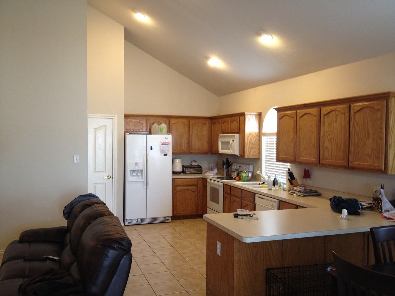 624 Caravan Dr - Photo 2 of 14